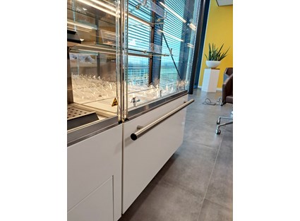 MCC Hot 2 LVL Betjent